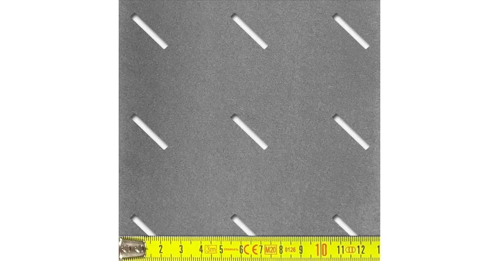 Perforált lemez Fekete MDF5 ASTE 50 perforációval 1218x608x5mm Kedvezmény