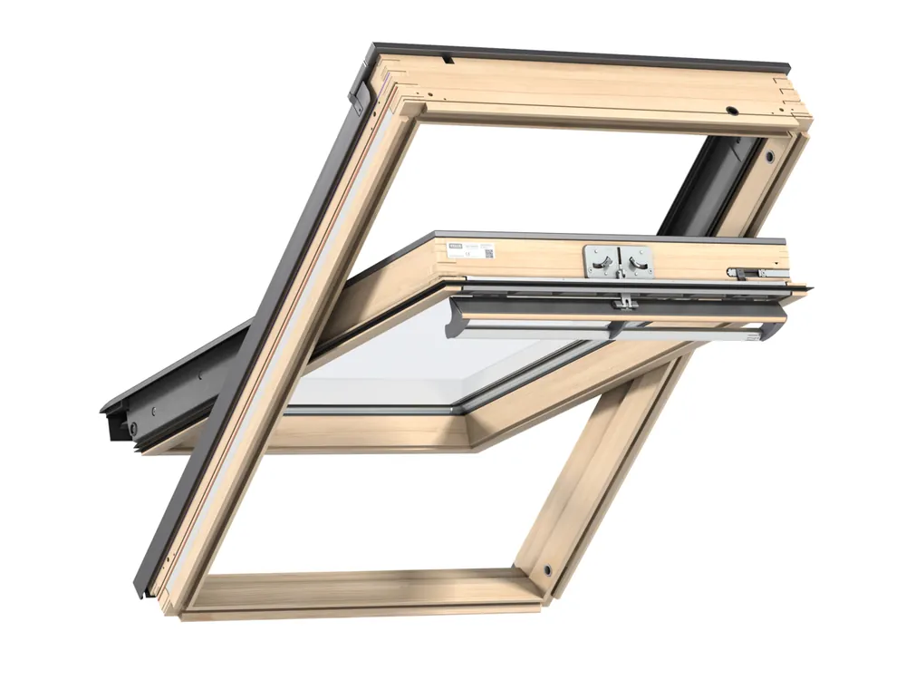Velux, Tetőtéri ablak, GGL UK08 3070, 2-rétegű üveg, lakkozott fa, 134x140 cm Olcsó