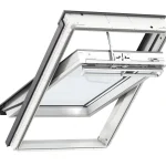 Velux, Elektromos tetőtéri ablak GGU SK06 007021, 2-rétegű üveg, műanyag bevonat fa maggal, 114x118 cm Utolsó esély
