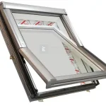 Rendeld meg most Roto R45 K WD 54x78 cm, billenő műanyag tetőtéri ablak, hőszigetelt