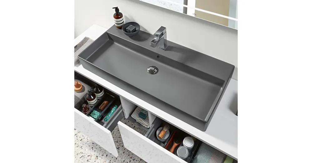 Villeroy & Boch Memento 2.0 100 x 47 cm-es mosdó 1 csaplyukkal Graphite CeramicPlus felülettel - 4A221GI4 Kihagyhatatlan ajánlat