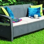 Curver Corfu love seat max kanapé, Bútor színe: Cappuccino színben, homok párnávalCurver Expressz kézbesítés